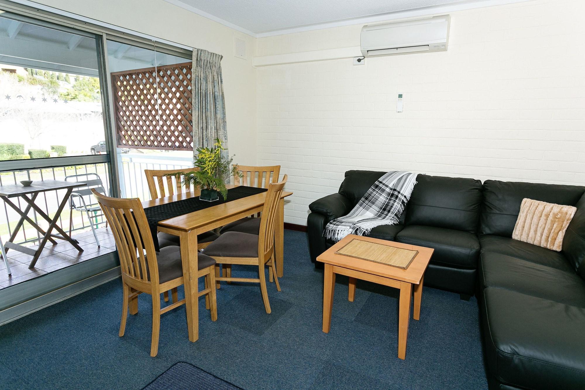 Dolphin Lodge Albany - Self Contained Apartments At Middleton Beach Exteriör bild