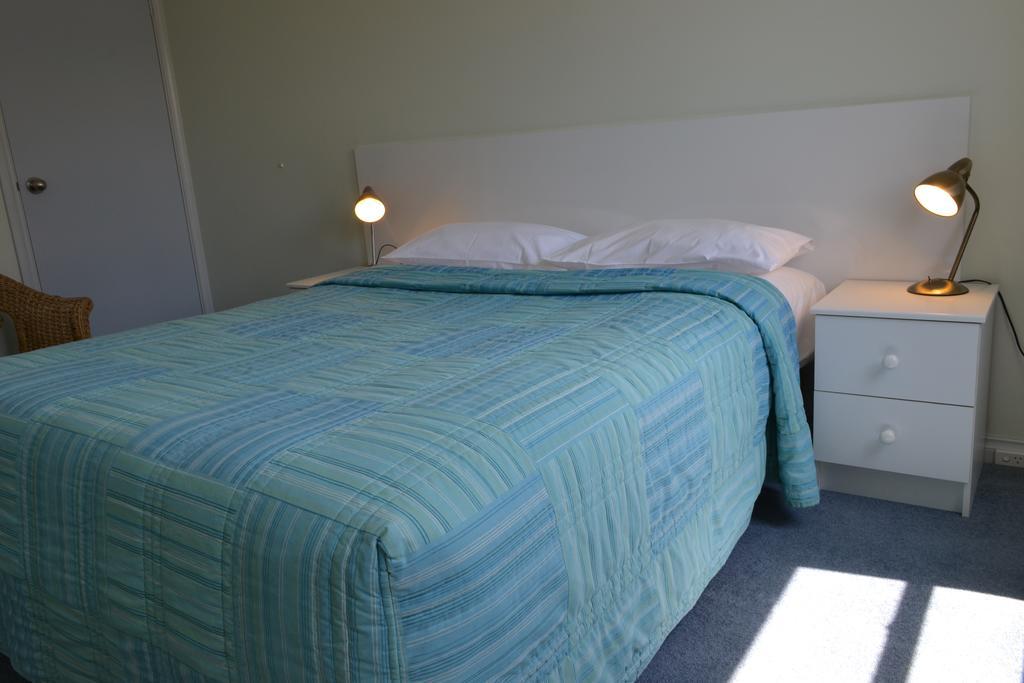 Dolphin Lodge Albany - Self Contained Apartments At Middleton Beach Exteriör bild