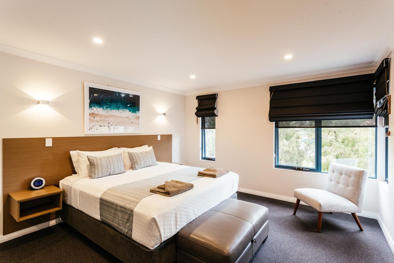 Dolphin Lodge Albany - Self Contained Apartments At Middleton Beach Exteriör bild