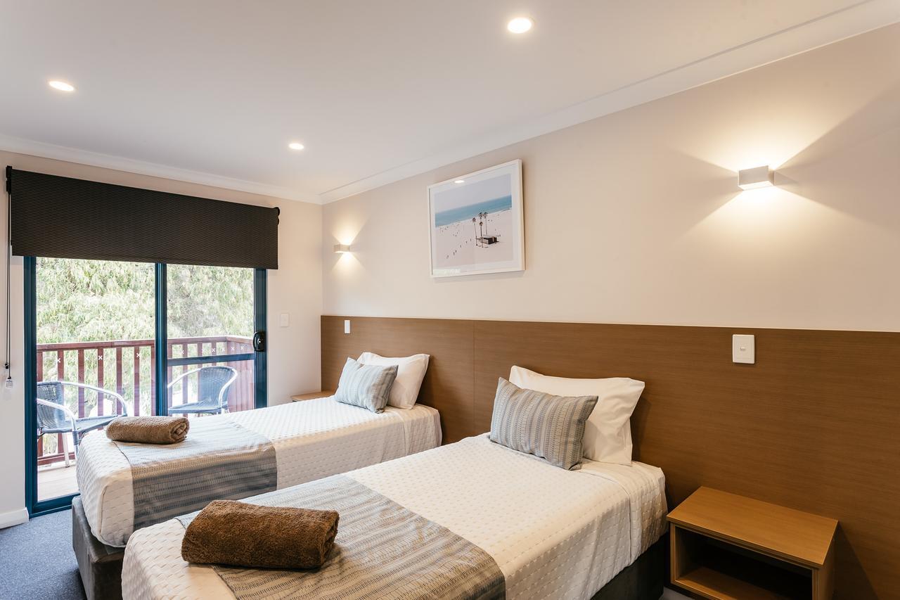 Dolphin Lodge Albany - Self Contained Apartments At Middleton Beach Exteriör bild