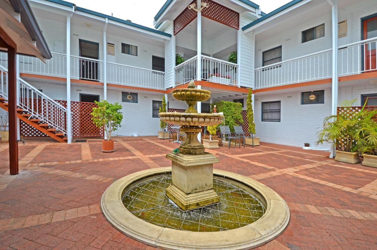 Dolphin Lodge Albany - Self Contained Apartments At Middleton Beach Exteriör bild